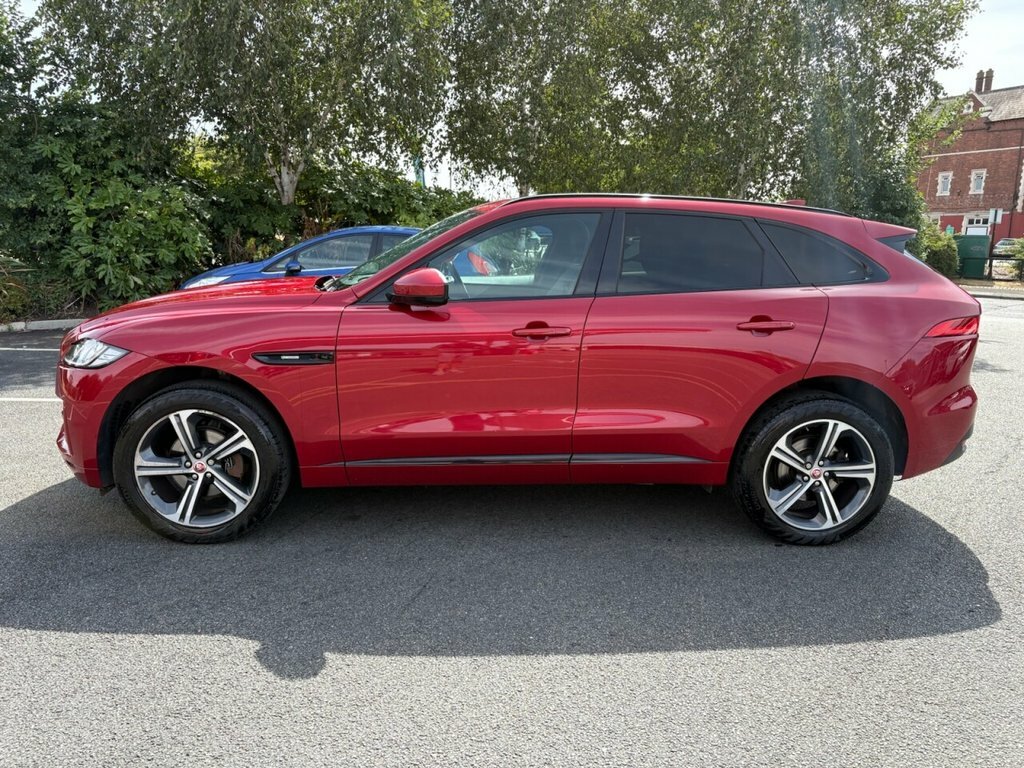 Jaguar F-Pace 2L R-sport Red #4