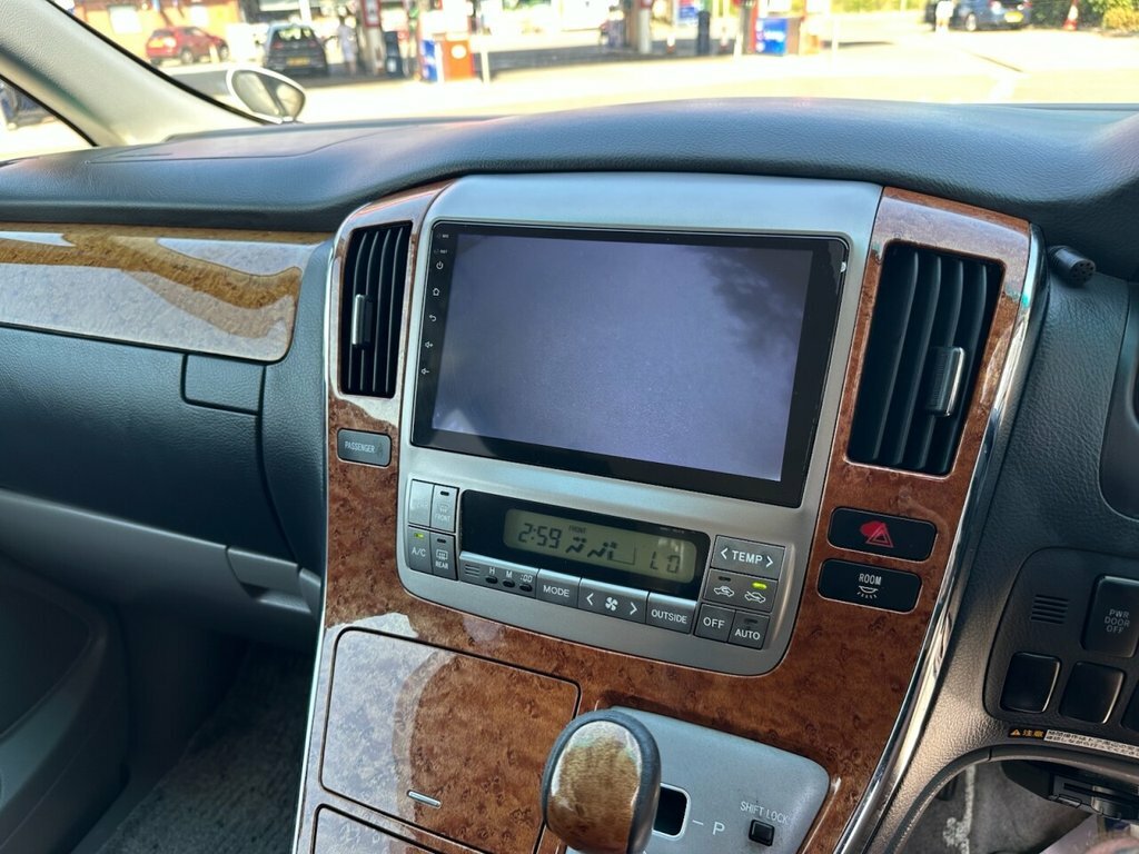 Toyota Alphard Mpv Silver #28