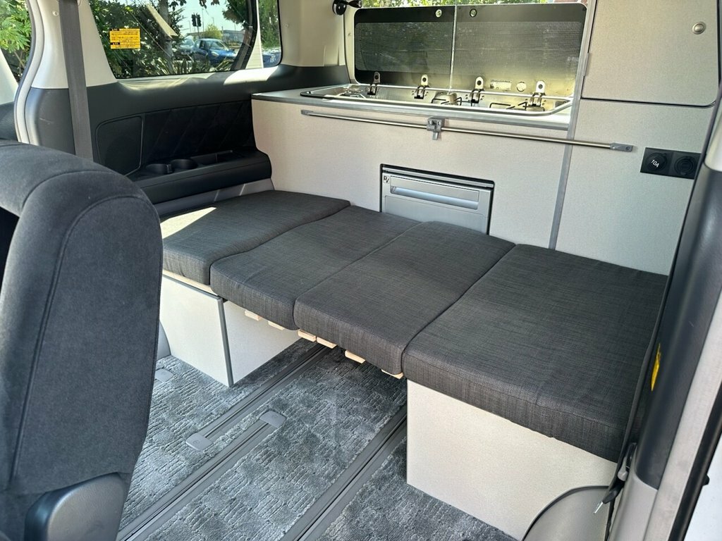 Toyota Alphard Mpv Silver #20