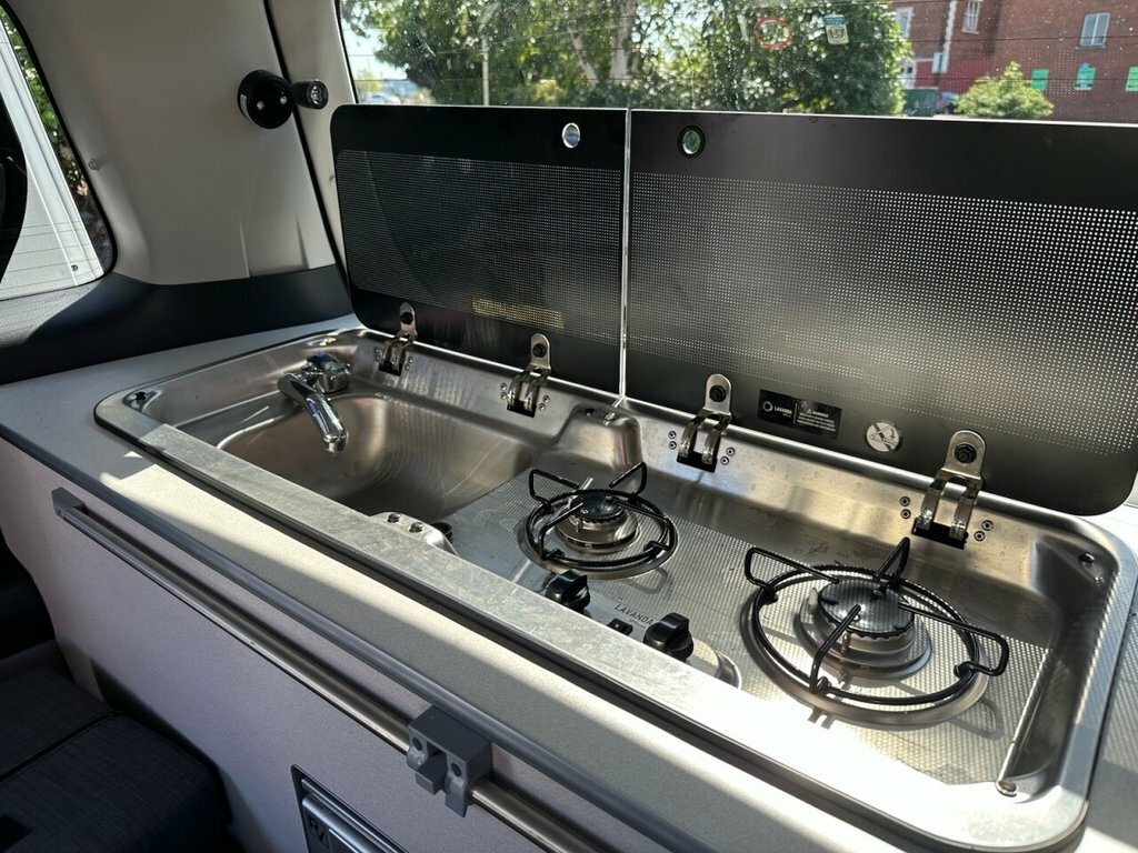 Toyota Alphard Mpv Silver #23