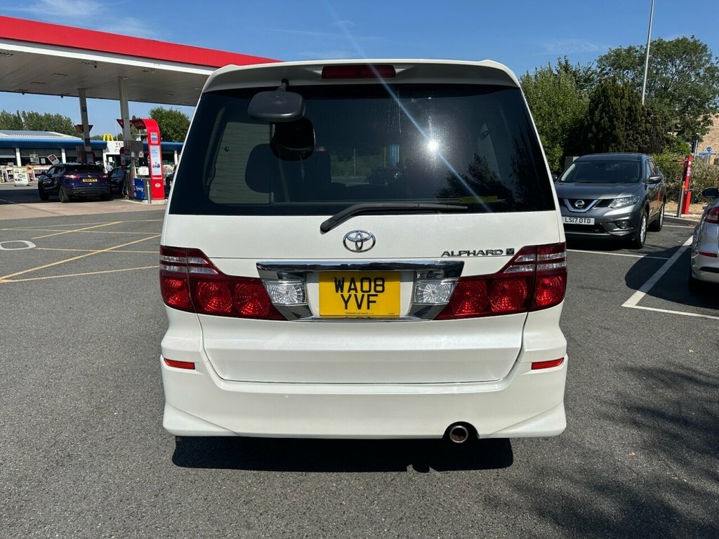 Toyota Alphard Mpv White #4