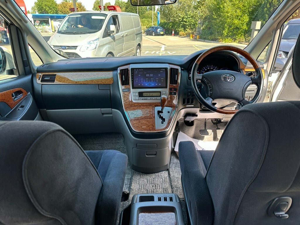 Toyota Alphard Mpv Silver #25