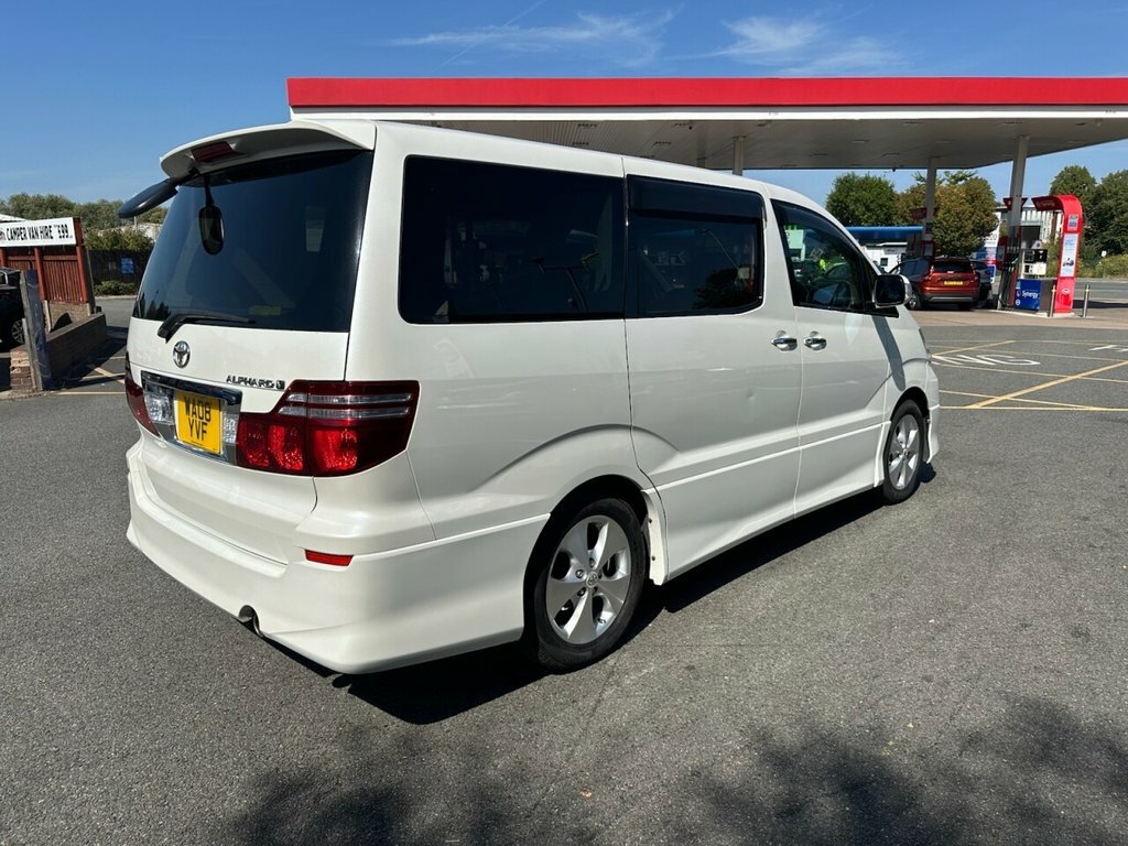 Toyota Alphard Mpv White #3