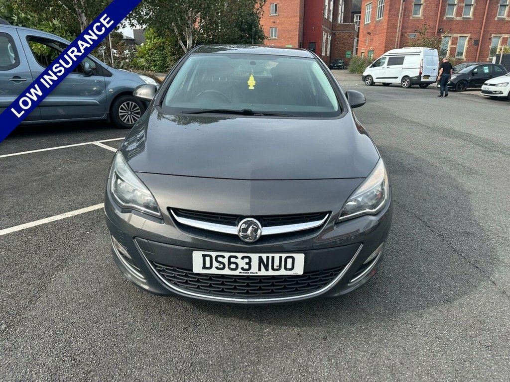 Vauxhall Astra Hatchback DS63NUO Grey #2