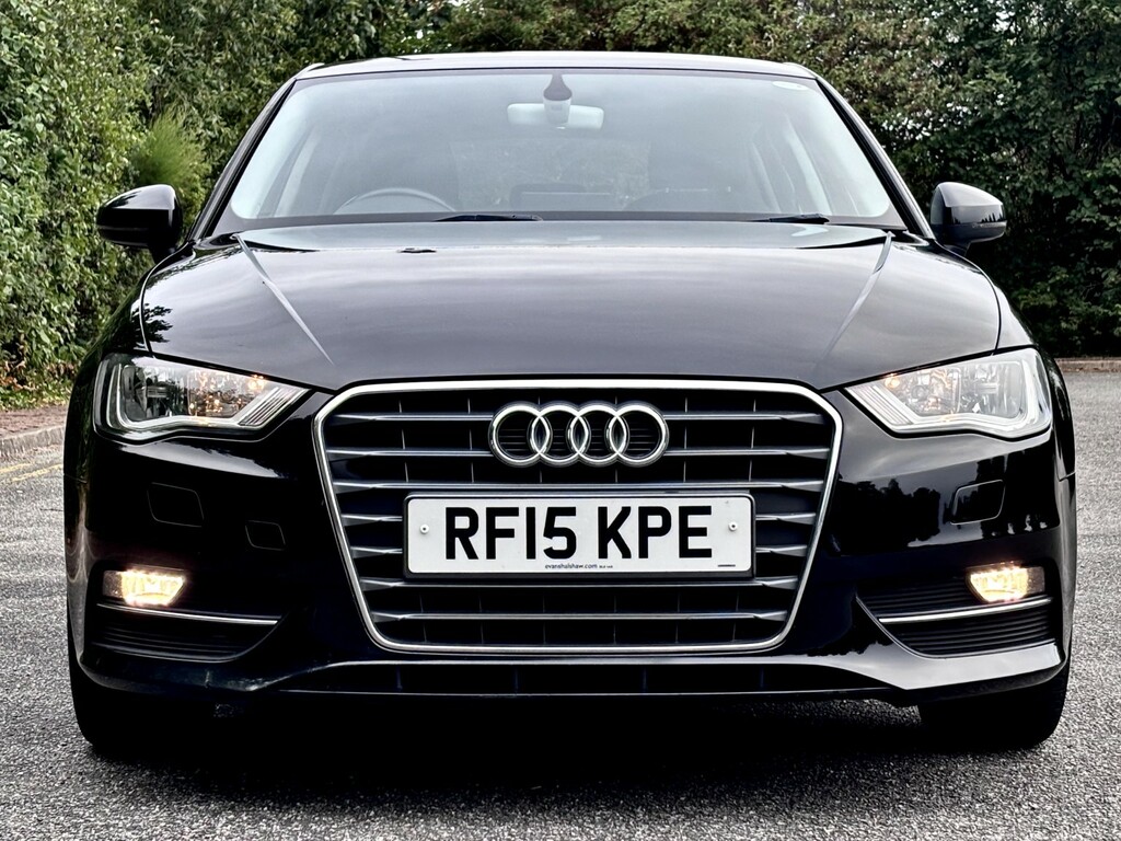 Audi A3 1.6 Tdi Se Black #6