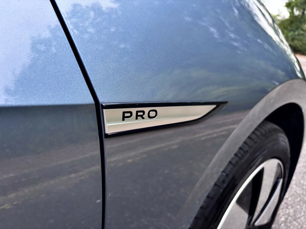 Volkswagen ID.3 Pro Performance 58Kwh Family Hatchback Electri Black #34
