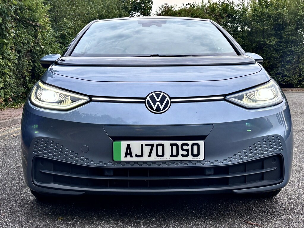 Volkswagen ID.3 Pro Performance 58Kwh Family Hatchback Electri Black #6
