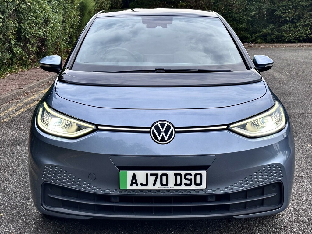 Volkswagen ID.3 Pro Performance 58Kwh Family Hatchback Electri Black #32