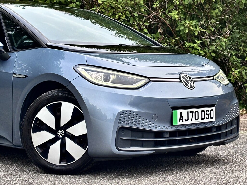 Volkswagen ID.3 Pro Performance 58Kwh Family Hatchback Electri Black #24