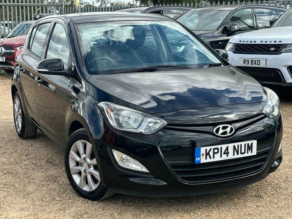 Hyundai I20 Hatchback Black #5
