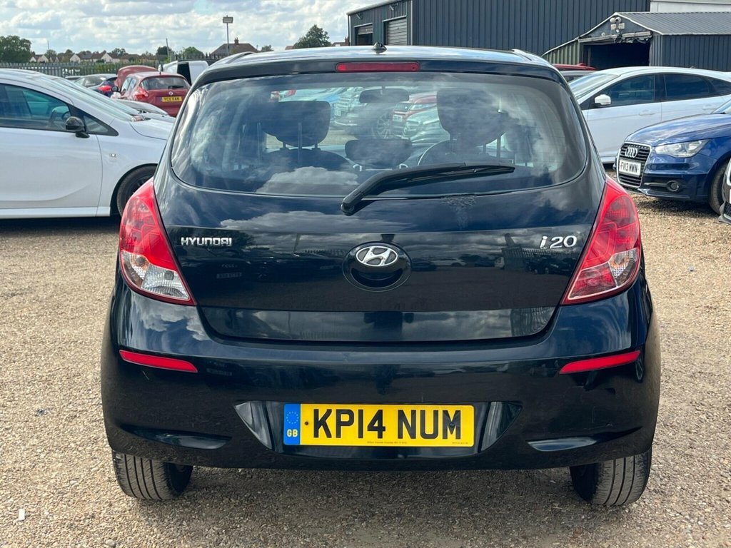 Hyundai I20 1.2 Classic Euro 5 Silver #18