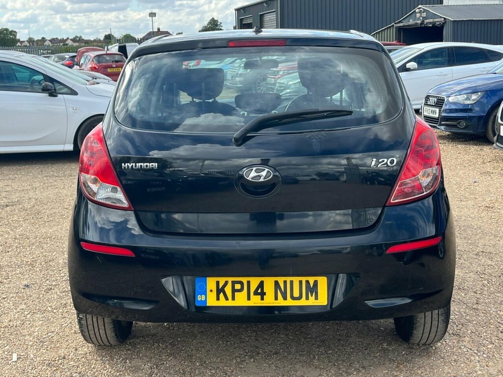 Hyundai I20 1.2 Classic Euro 5 Silver #17