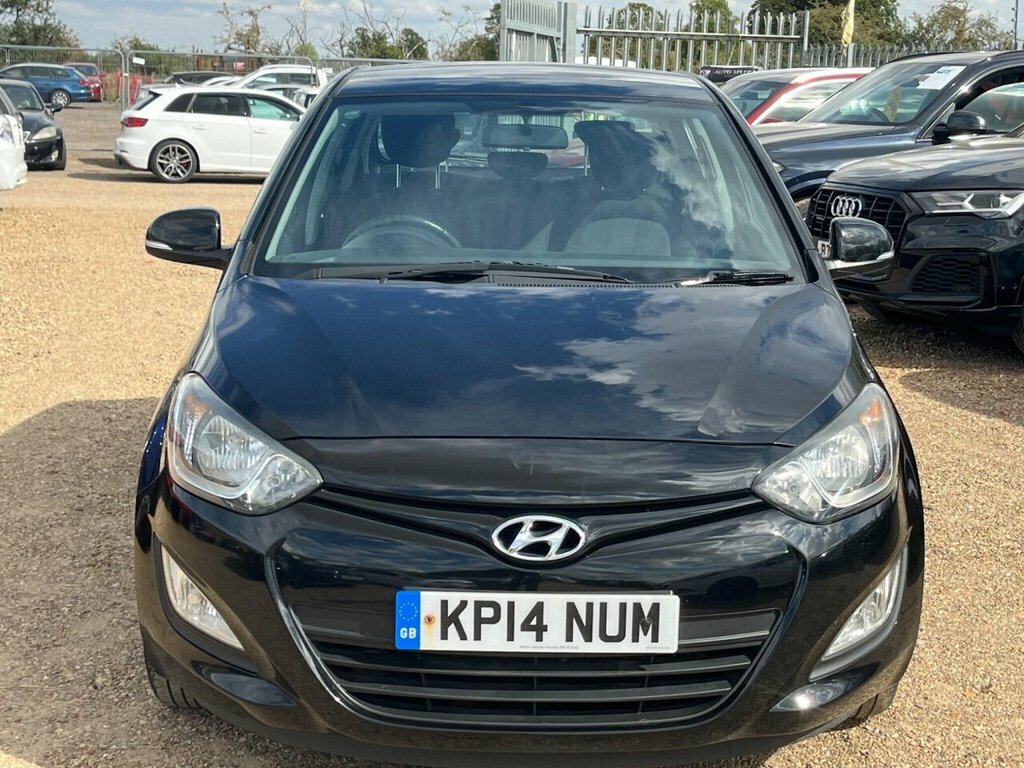 Hyundai I20 Hatchback Black #2