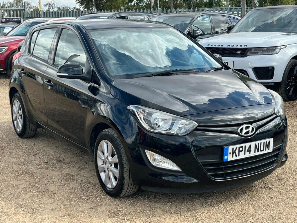 Hyundai I20 Hatchback Black #6