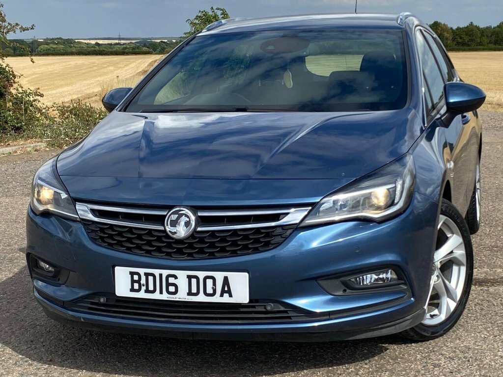 Vauxhall Astra Estate Blue #3