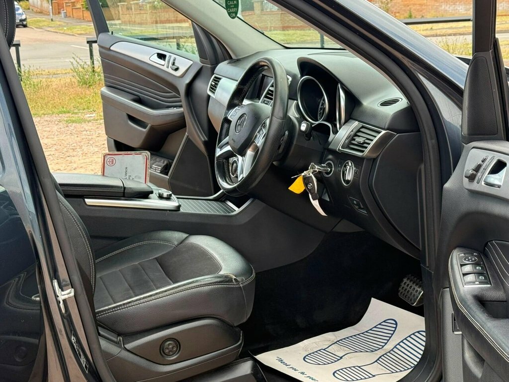 Mercedes-Benz M Class 3L Ml350 Bluetec Amg Sport Black #16