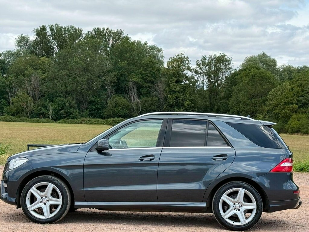 Mercedes-Benz M Class 3L Ml350 Bluetec Amg Sport Black #9