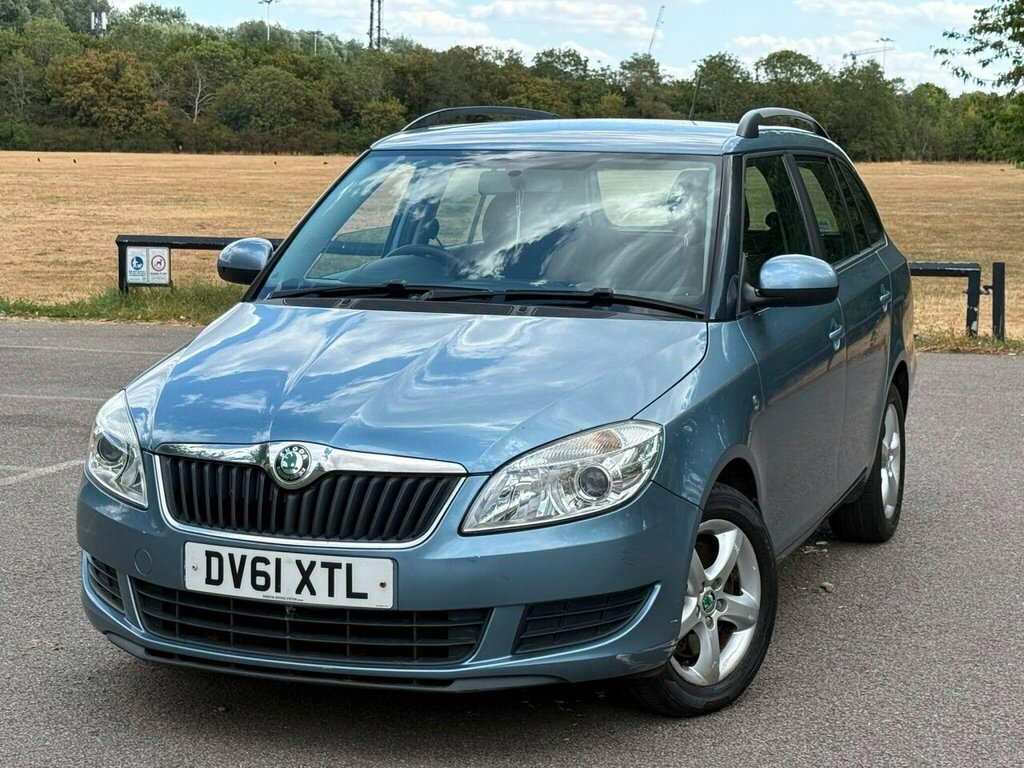 Skoda Fabia Estate Grey #3