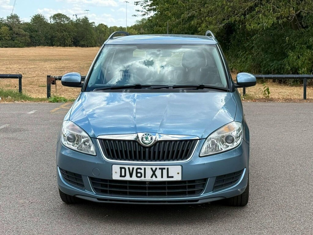 Skoda Fabia Estate Grey #2
