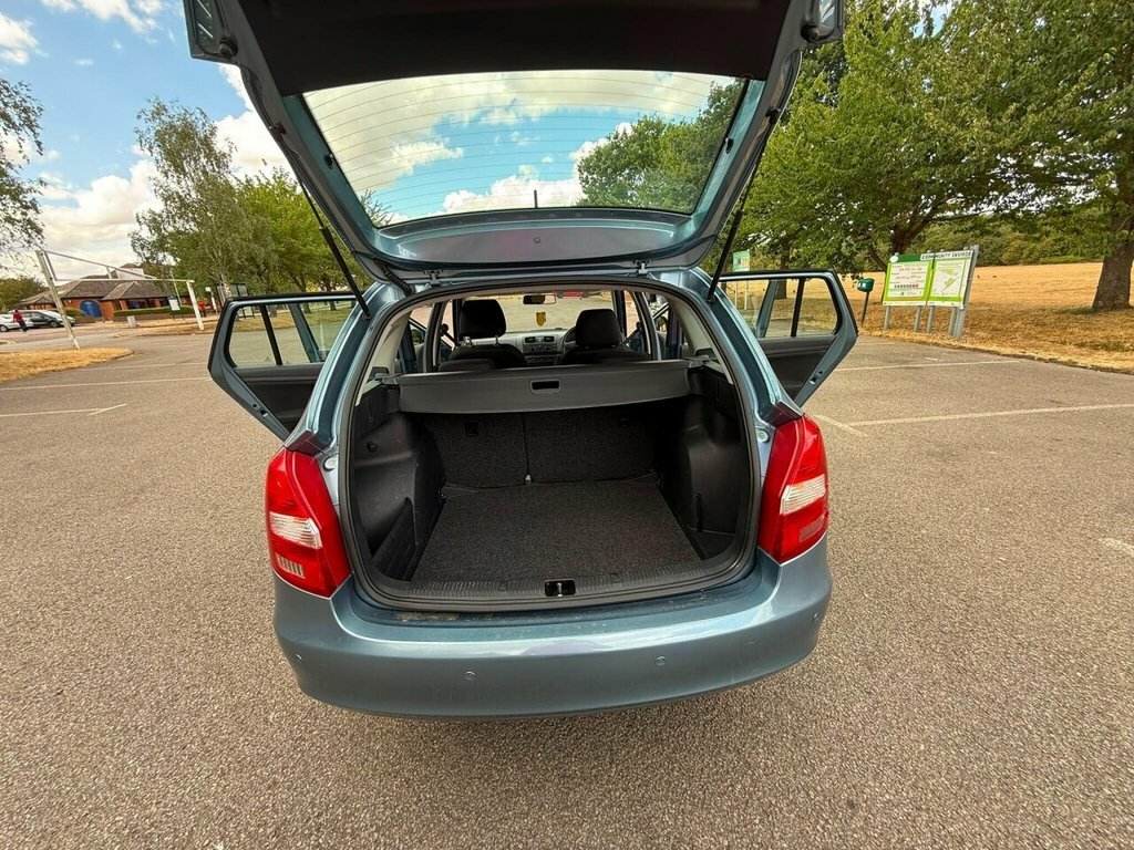 Skoda Fabia 1.2 Tsi Monte Carlo Hatchback Eu Red #30
