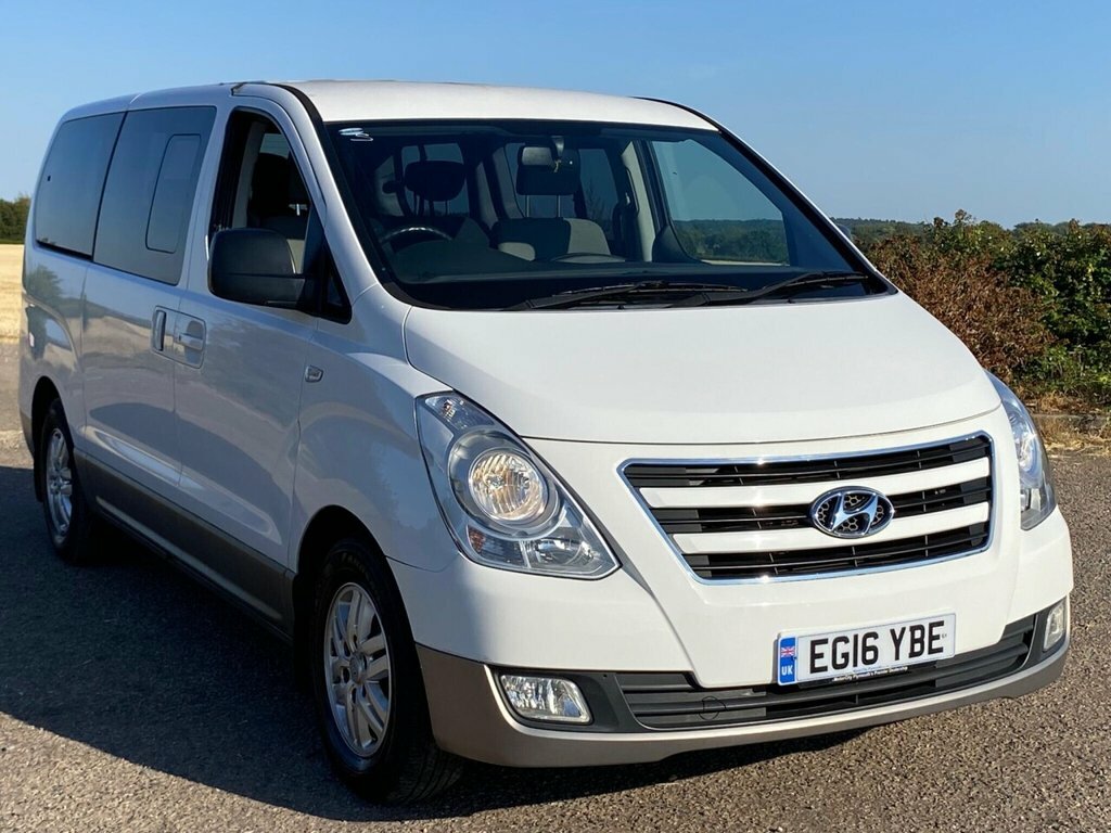 Hyundai I800 Mpv White #5