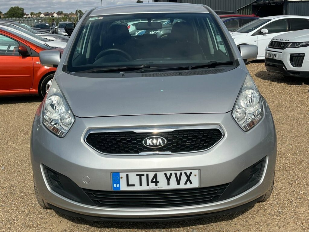 Kia Venga Mpv Silver #2