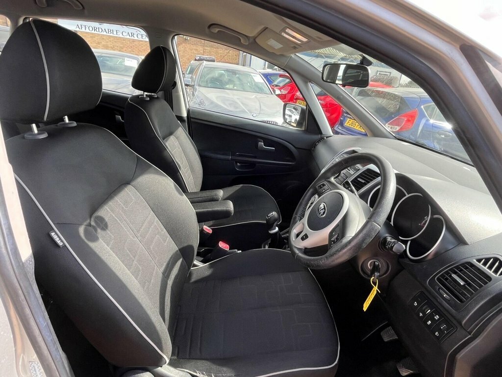 Kia Venga 1.6 3 Mpv Euro 5 Sat Nav 123 Bh Silver #24