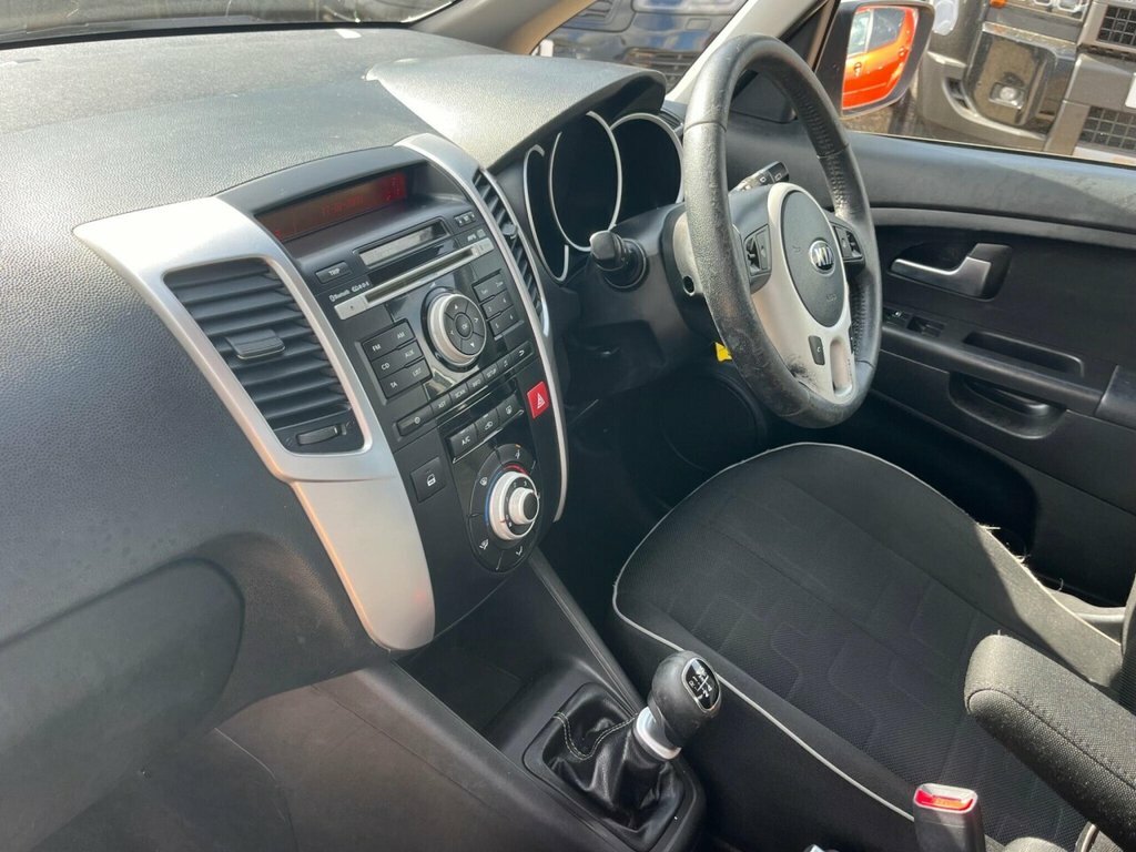 Kia Venga 1.6 3 Mpv Euro 5 Sat Nav 123 Bh Silver #21