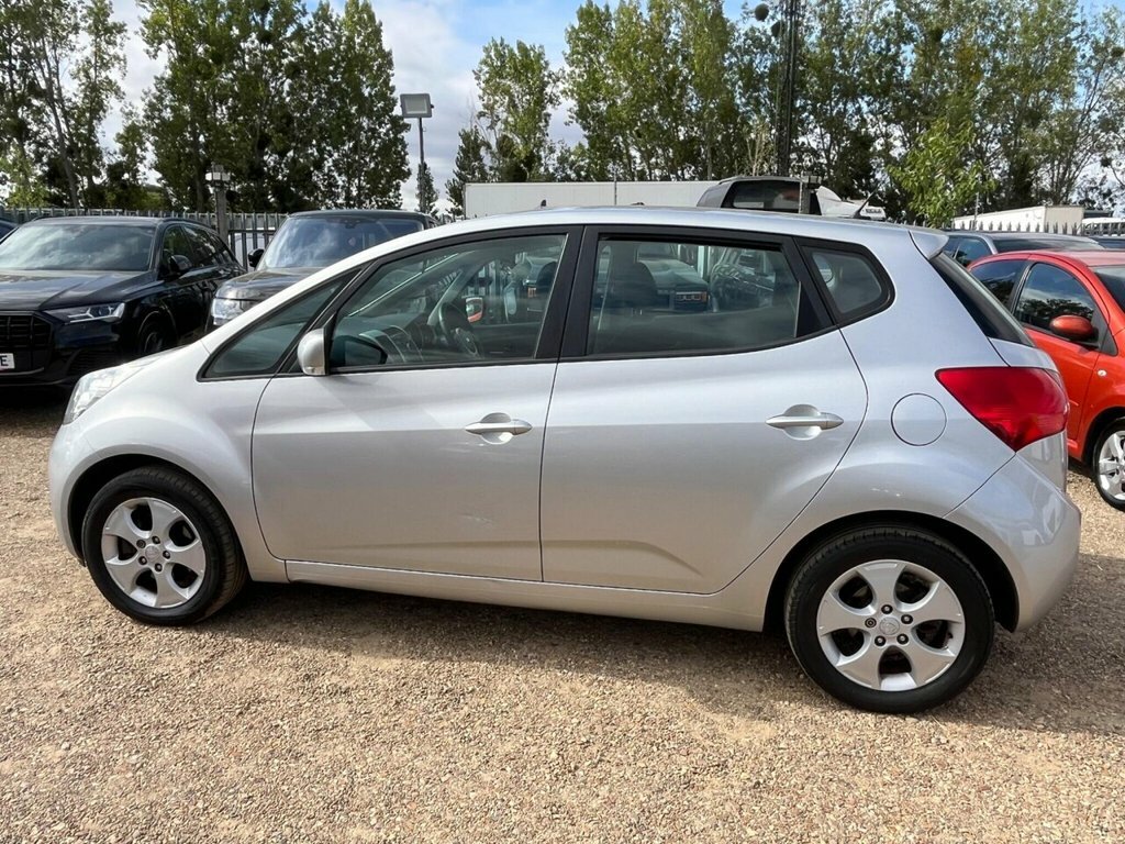 Kia Venga 1.6 3 Mpv Euro 5 Sat Nav 123 Bh Silver #15