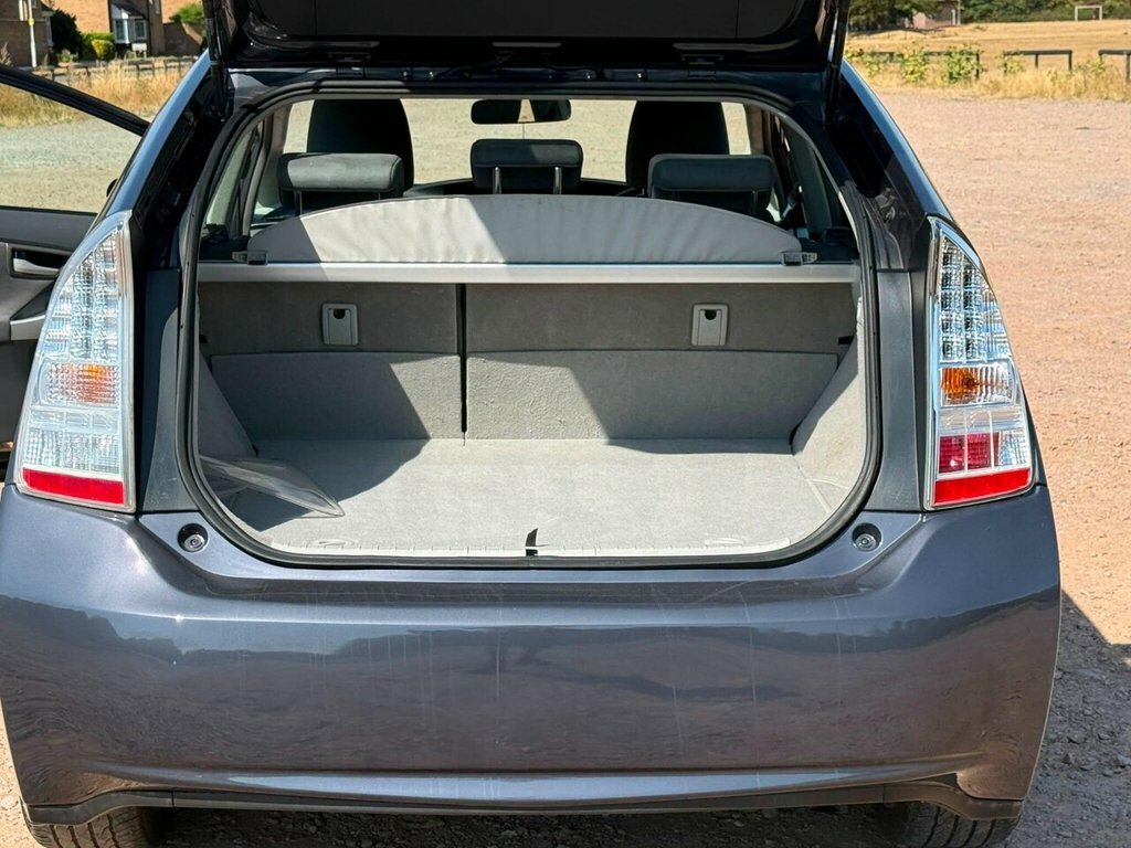 Toyota Prius 1.8 Vvt-h T3 Cvt Euro 5 Ss Grey #26