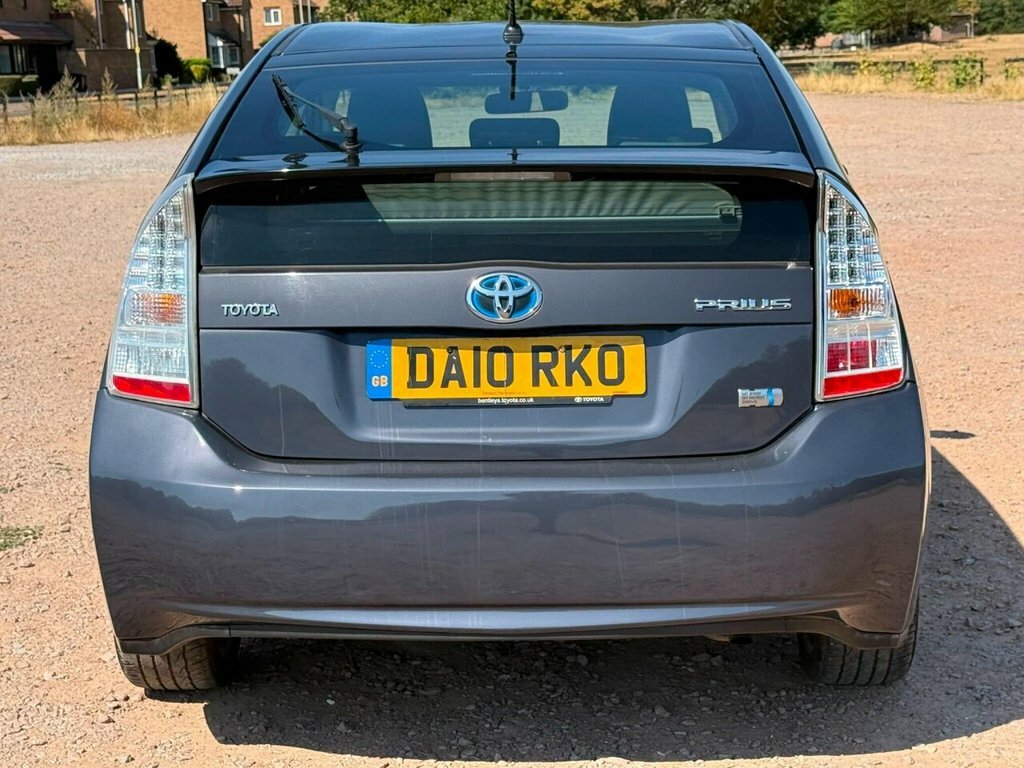 Toyota Prius 1.8 Vvt-h T3 Cvt Euro 5 Ss Grey #12