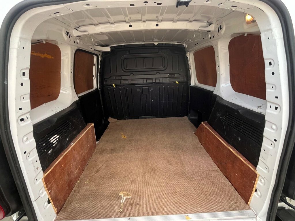 Citroen Berlingo 1.5 Bluehdi Flair XL Mpv Eat Euro 6 Ss Black #37