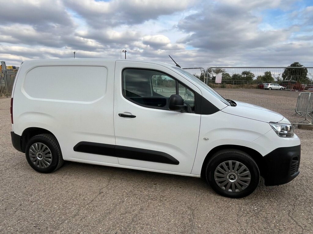 Citroen Berlingo 1.5 Bluehdi Flair XL Mpv Eat Euro 6 Ss Black #18