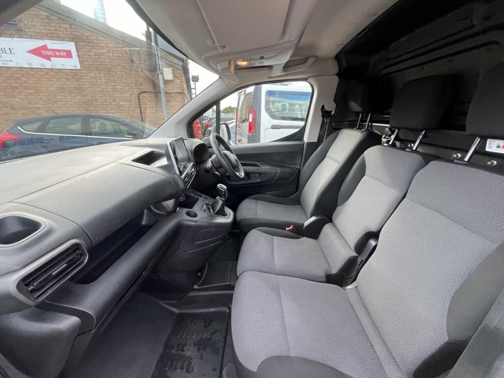 Citroen Berlingo 1.5 Bluehdi Flair XL Mpv Eat Euro 6 Ss Black #29