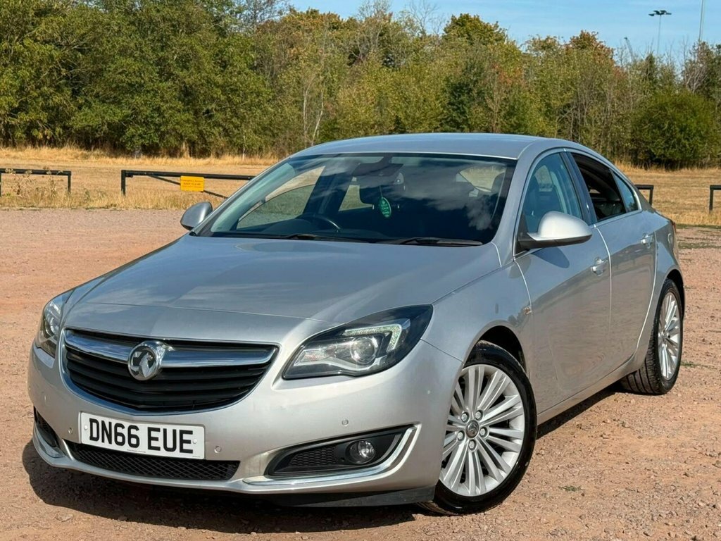 Vauxhall Insignia Hatchback Silver #3