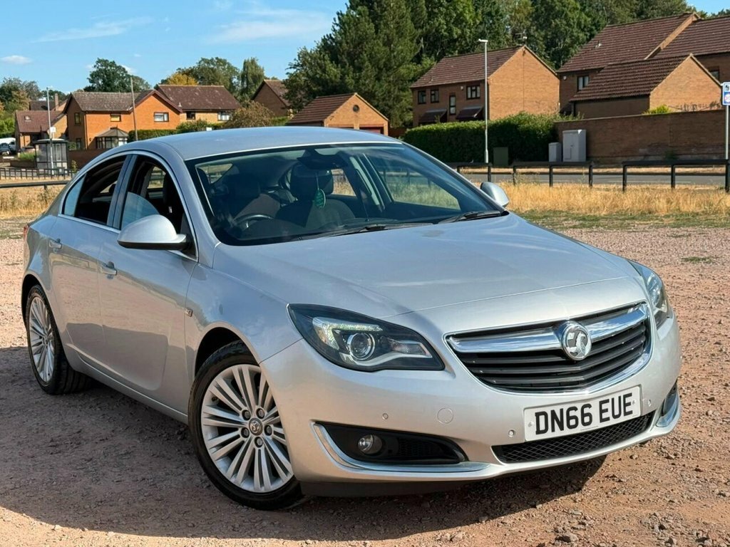 Vauxhall Insignia Hatchback Silver #5