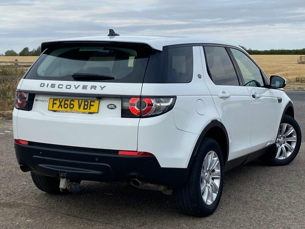 Land Rover Discovery Sport Td4 Se Tech White #4