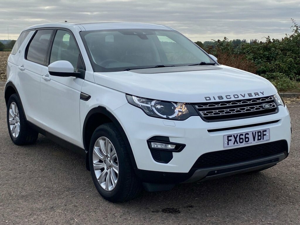 Land Rover Discovery Sport Td4 Se Tech White #5
