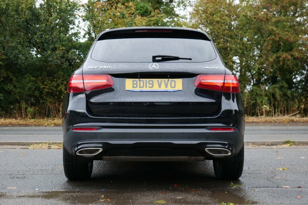Mercedes-Benz GLC Class 2L Urban Edition Black #5