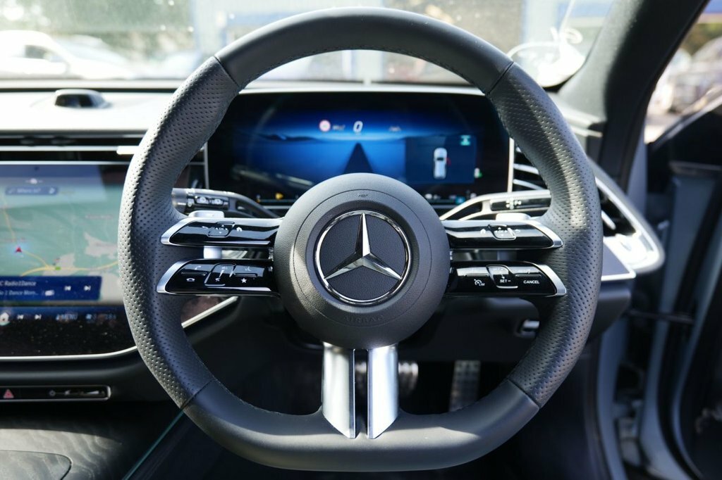 Mercedes-Benz E Class 2L Amg Line Silver #4