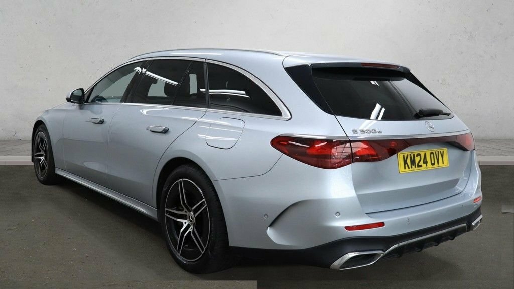 Mercedes-Benz E Class 2L Amg Line Silver #3