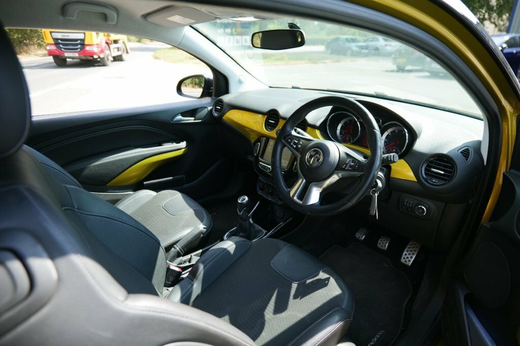 Vauxhall Adam 1.2L Energised Gold #3