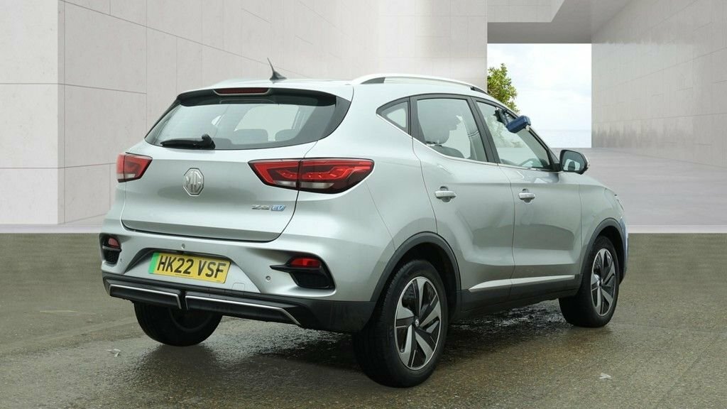 MG ZS Suv Silver #2