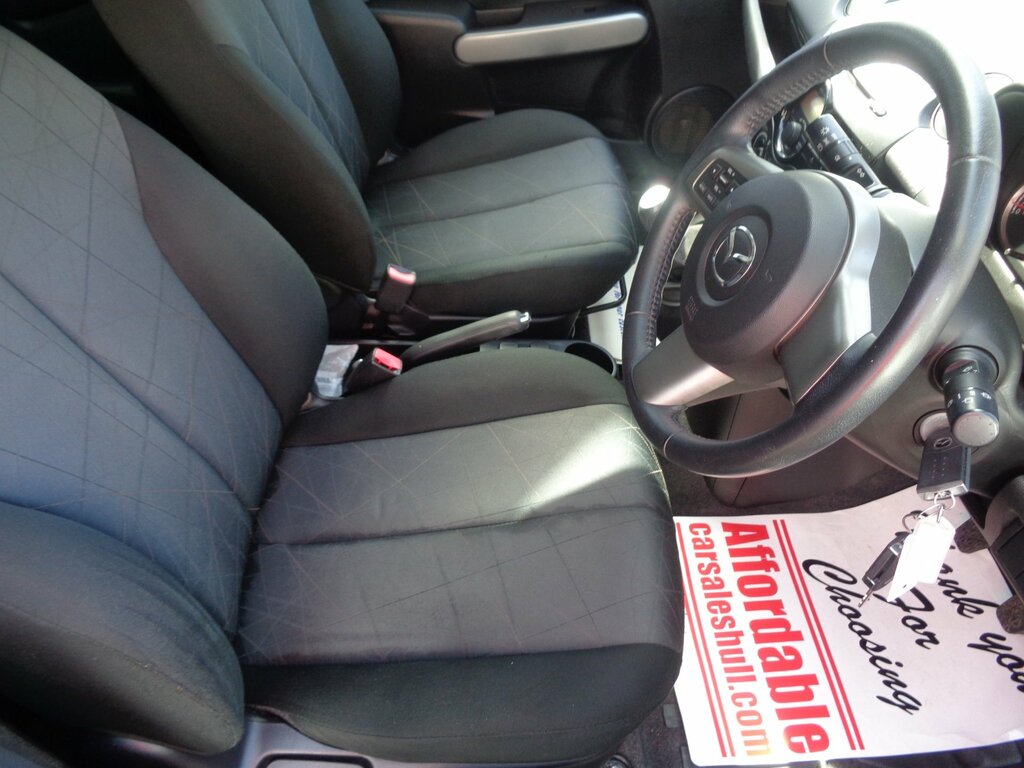 Mazda 2 1.3 Tamura Hatchback Euro 5 84 Grey #5