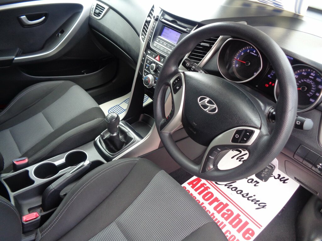 Hyundai I30 1.4 Classic Hatchback Euro 5 10 Silver #6