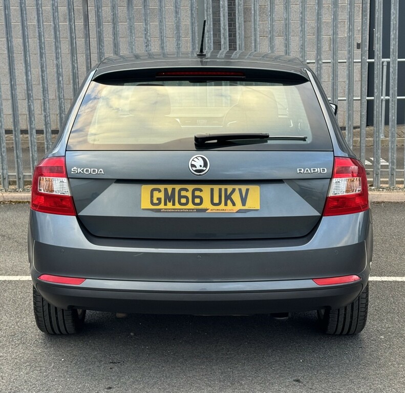 Skoda Rapid Spaceback 1.2 Tsi Se Tech Grey #6