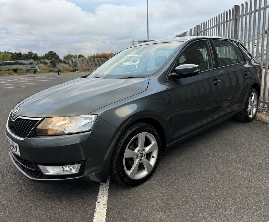 Skoda Rapid Spaceback 1.2 Tsi Se Tech Grey #2