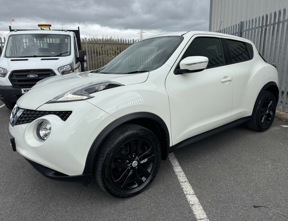Nissan Juke 1.2 Dig-t Acenta Premium White #2