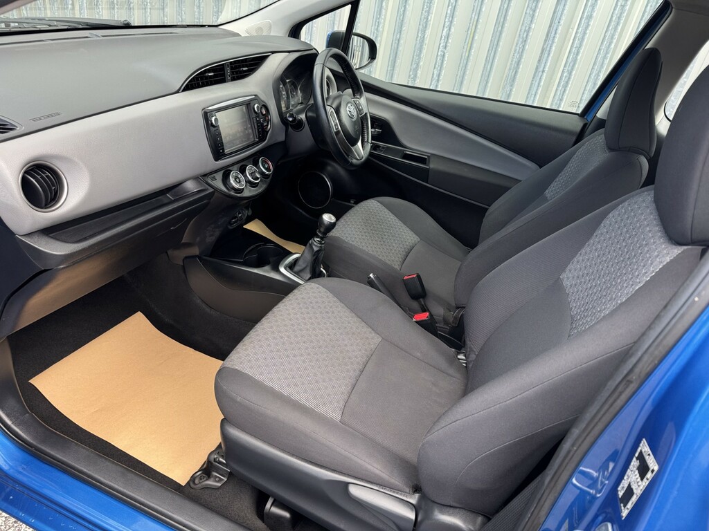 Toyota Yaris 1.3 Icon Blue #3