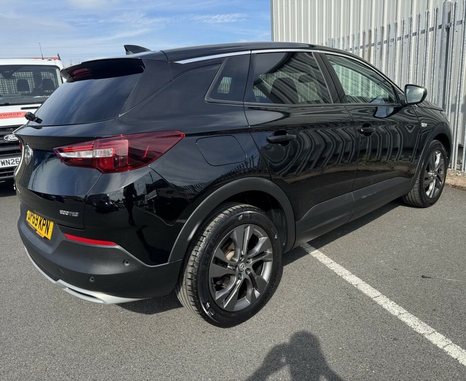 Vauxhall Grandland X 1.2 Turbo Sri Nav Black #5